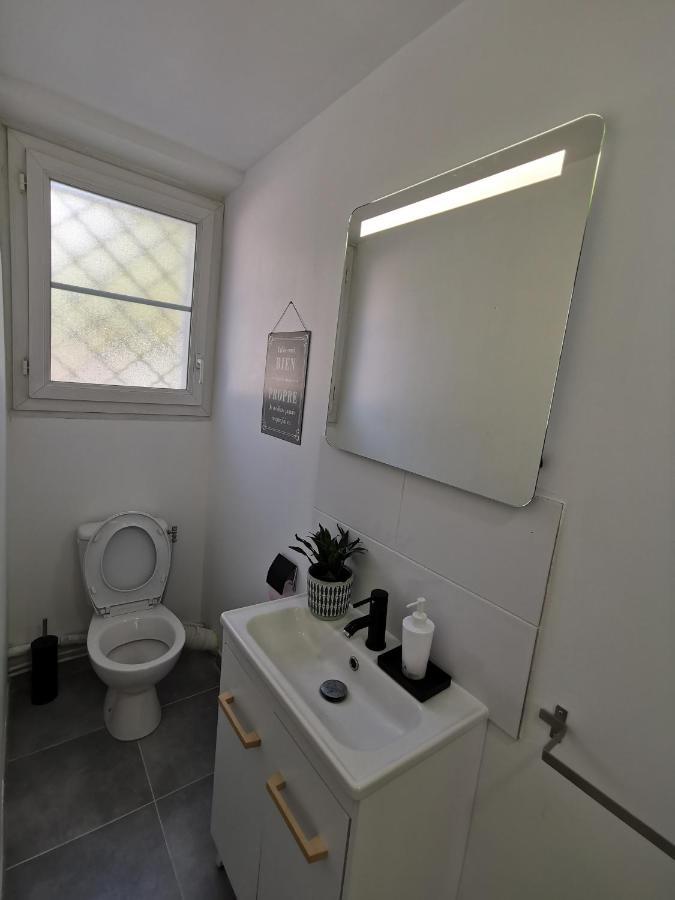Superbe Appartement Montpellier 8 Personnes 2 Chambres 2 Salles De Bain Wifi Netflix Et Parking Gratuit Екстериор снимка